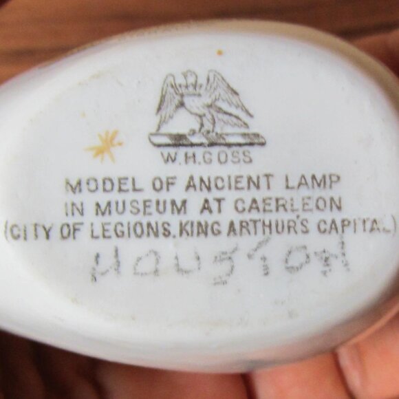 W.H. Goss crested heraldry china vintage Gibraltar (GC082 Grace) - Picture 6 of 6